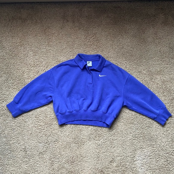 Nike Tops - Nike Sportswear Phoenix Women’s Fleece 3/4-sleeve Crop Polo Sweatshirt